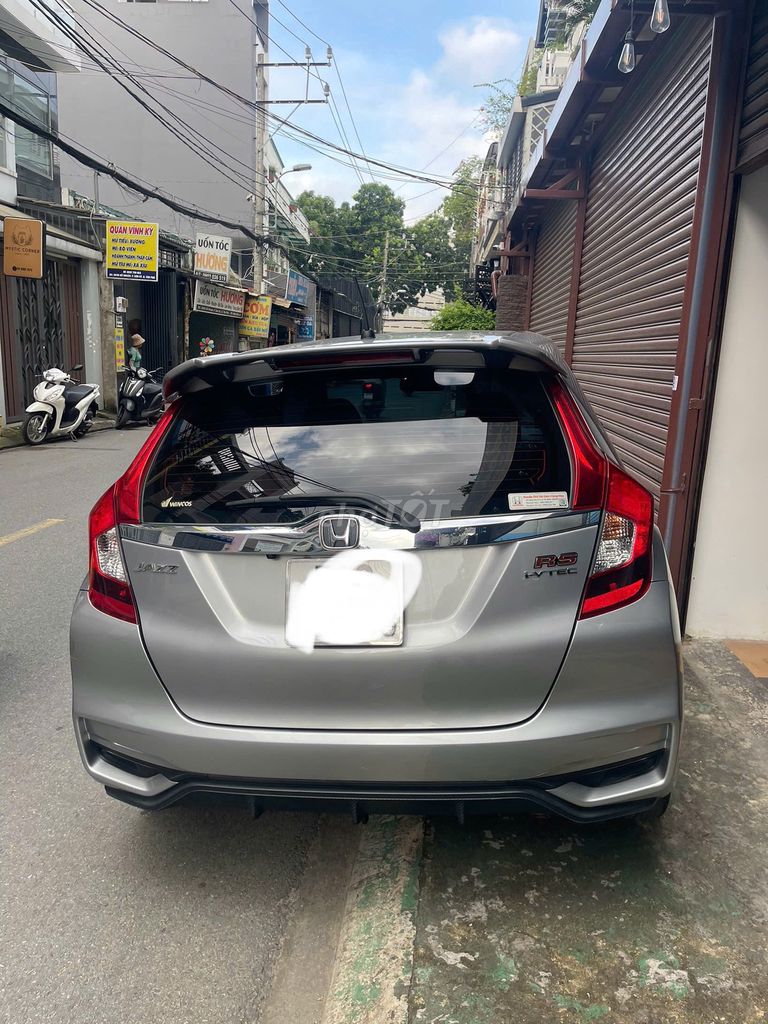 Honda Jazz 2018 RS - 61000 km. Mua bán Ô tô tại Quận Tân Phú Tp Hồ Chí Minh được đăng bởi Hiểu  hình 2