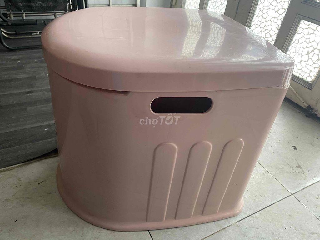Bô vệ sinh Vietnhat Hồng Nhựa PP 47.5x39x39cm. Mua bán Thiết bị vệ sinh, nhà tắm tại Quận 10 Tp Hồ Chí Minh được đăng bởi Nguyễn Thuận Phát hình 1