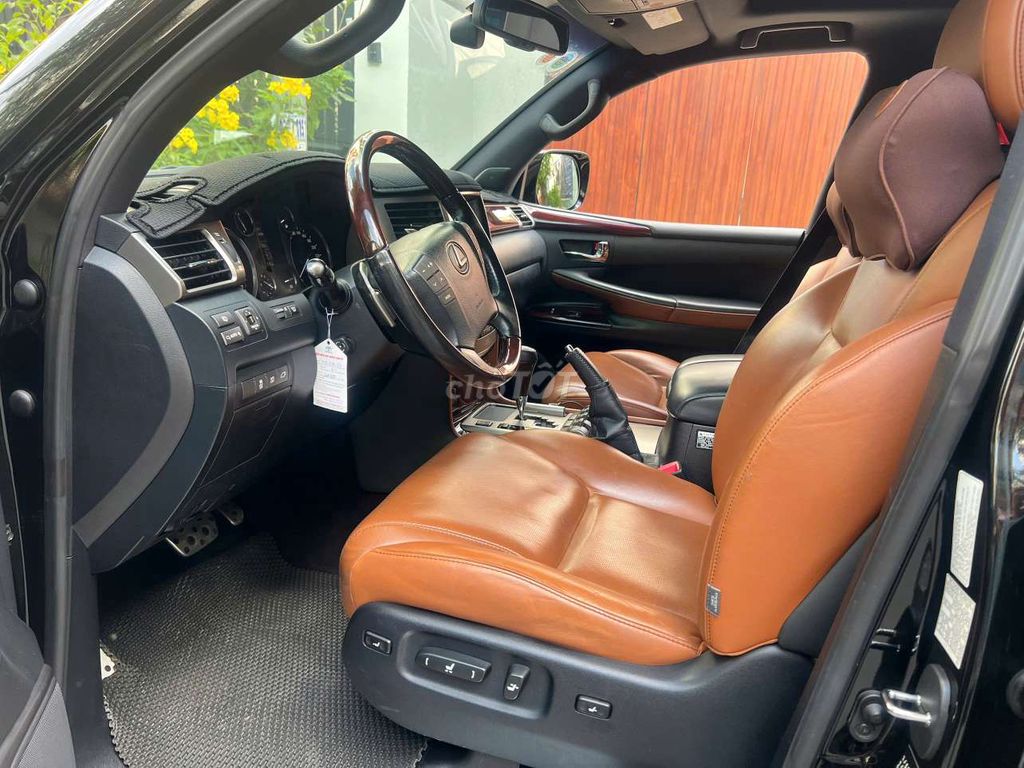 2015 570 - 115000 km. Mua bán Ô tô tại Quận 8 Tp Hồ Chí Minh được đăng bởi VinFast Đại Lộc hình 8