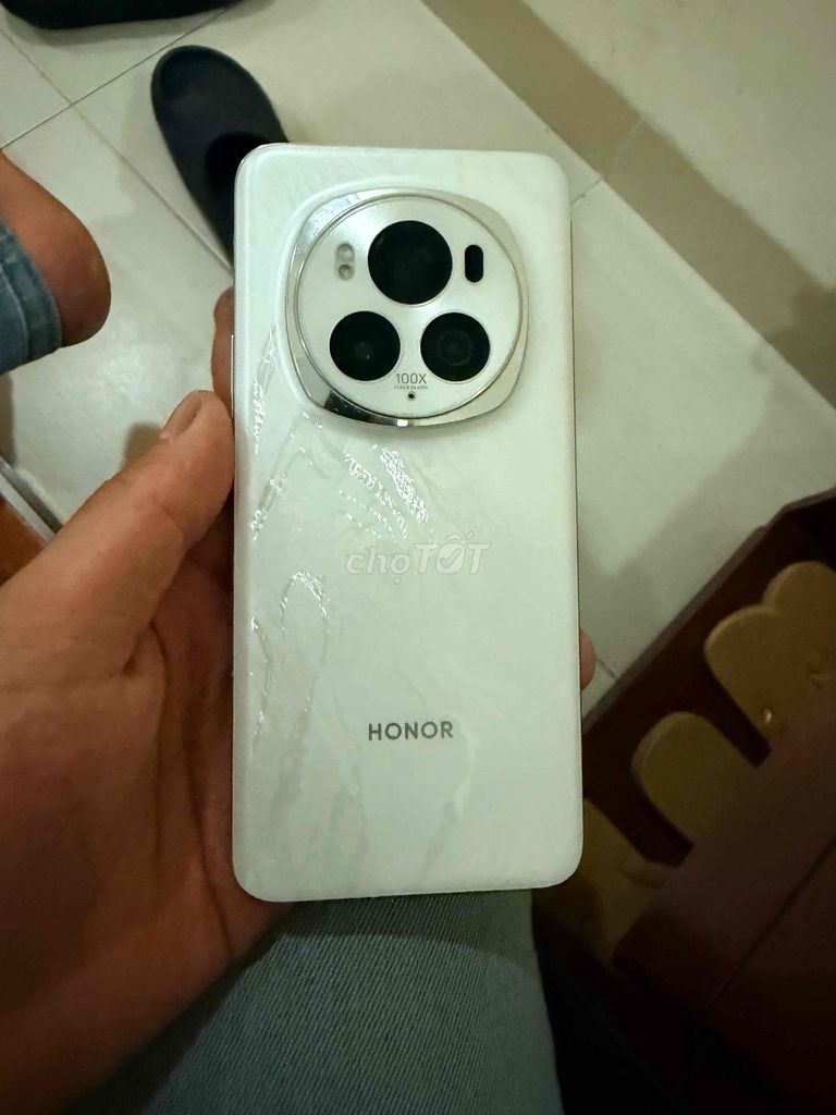 Honor Magic 6 Pro 256GB Trắng Hỏng màn hình. Mua bán Điện thoại tại Quận 10 Tp Hồ Chí Minh được đăng bởi Dũng hình 1