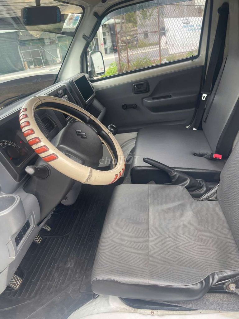 bán suzuki 700kg đời 2019 thùng kín 2m7. Mua bán Xe tải, xe ben tại Thành phố Thuận An Bình Dương được đăng bởi Hồ Xe Tải hình 7