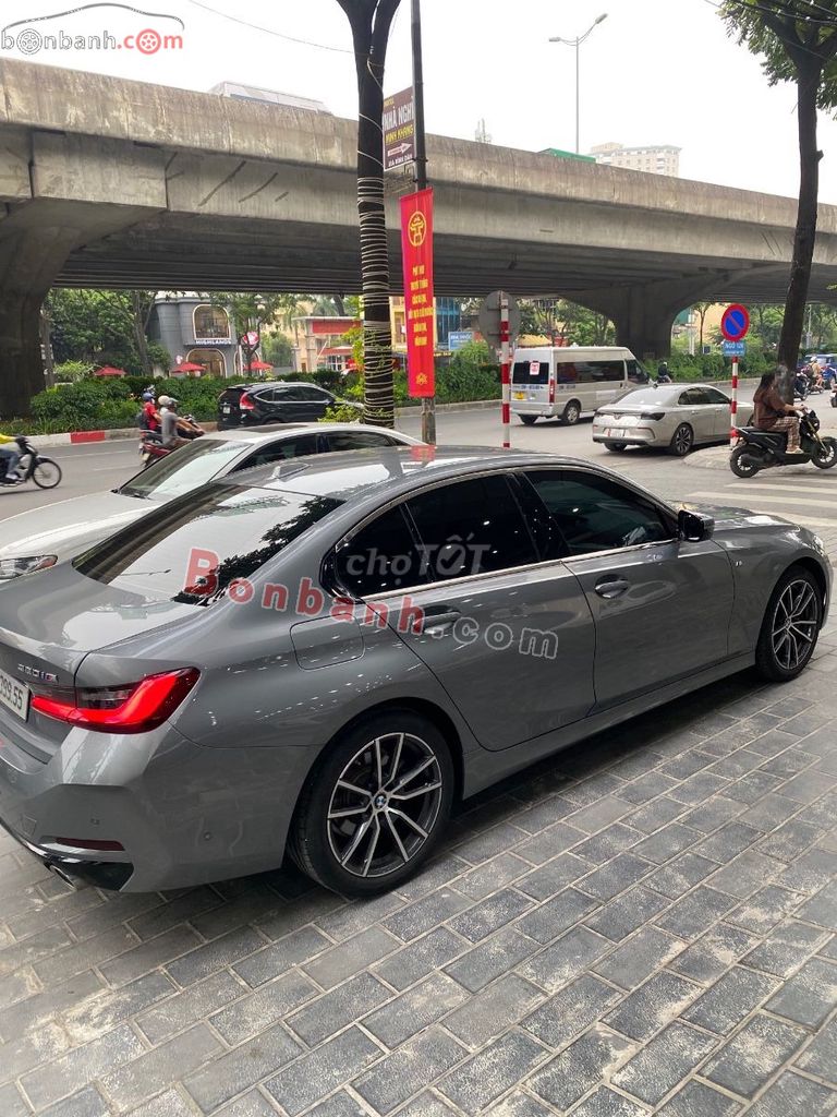 Xe BMW 3 Series 320i Sport Line 2023. Mua bán Ô tô tại Quận Thanh Xuân Hà Nội được đăng bởi Tuấn Đạt hình 5