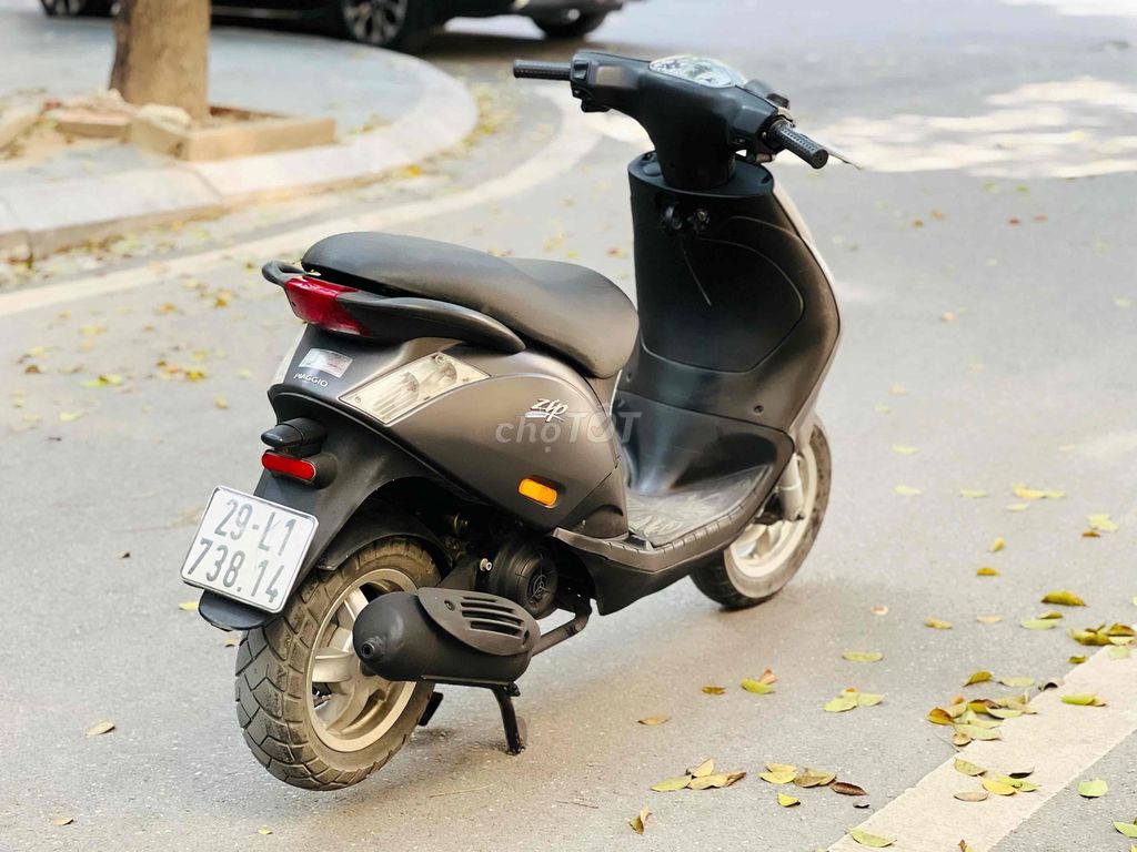 PIAGGIO ZIP 100cc MÀU GHI XÁM ĐỜI CAO 2022. Mua bán Xe máy tại Quận Cầu Giấy Hà Nội được đăng bởi Đỗ Mai hình 5