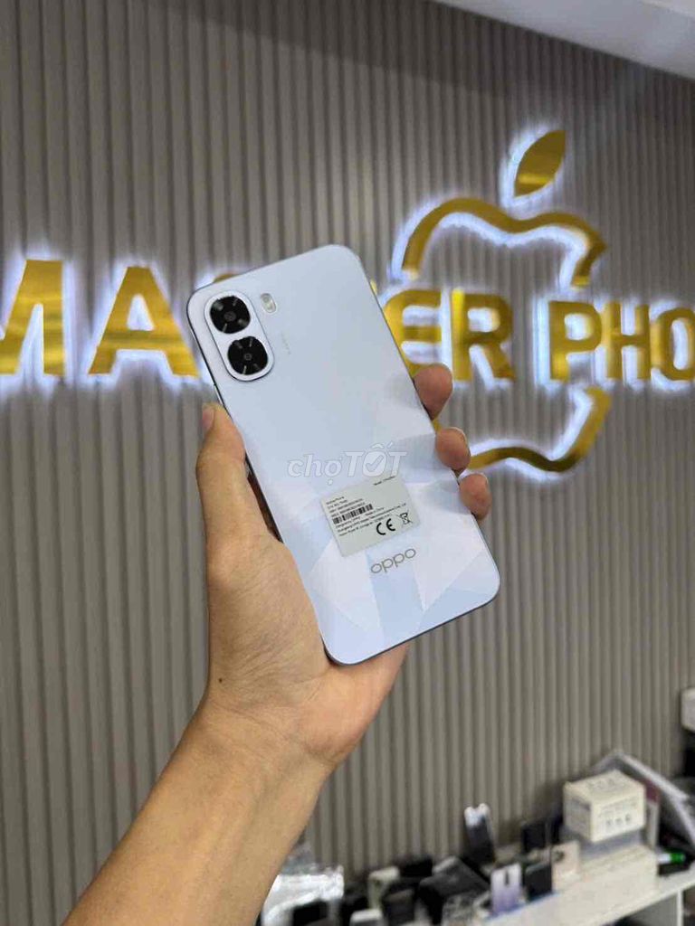 Oppo A6t 6GB 256GB Trắng. Mua bán Điện thoại tại Quận Ninh Kiều Cần Thơ được đăng bởi Nam Lê hình 1