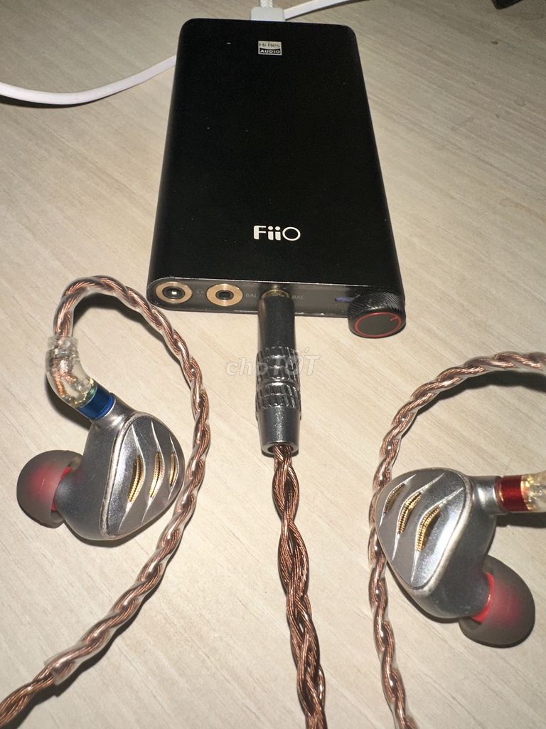 Combo DAC FiiO Q3 và IEM FiiO FH5s. Mua bán Tivi, Âm thanh tại Quận Ngũ Hành Sơn Đà Nẵng được đăng bởi Nguyễn Tấn Phát hình 1