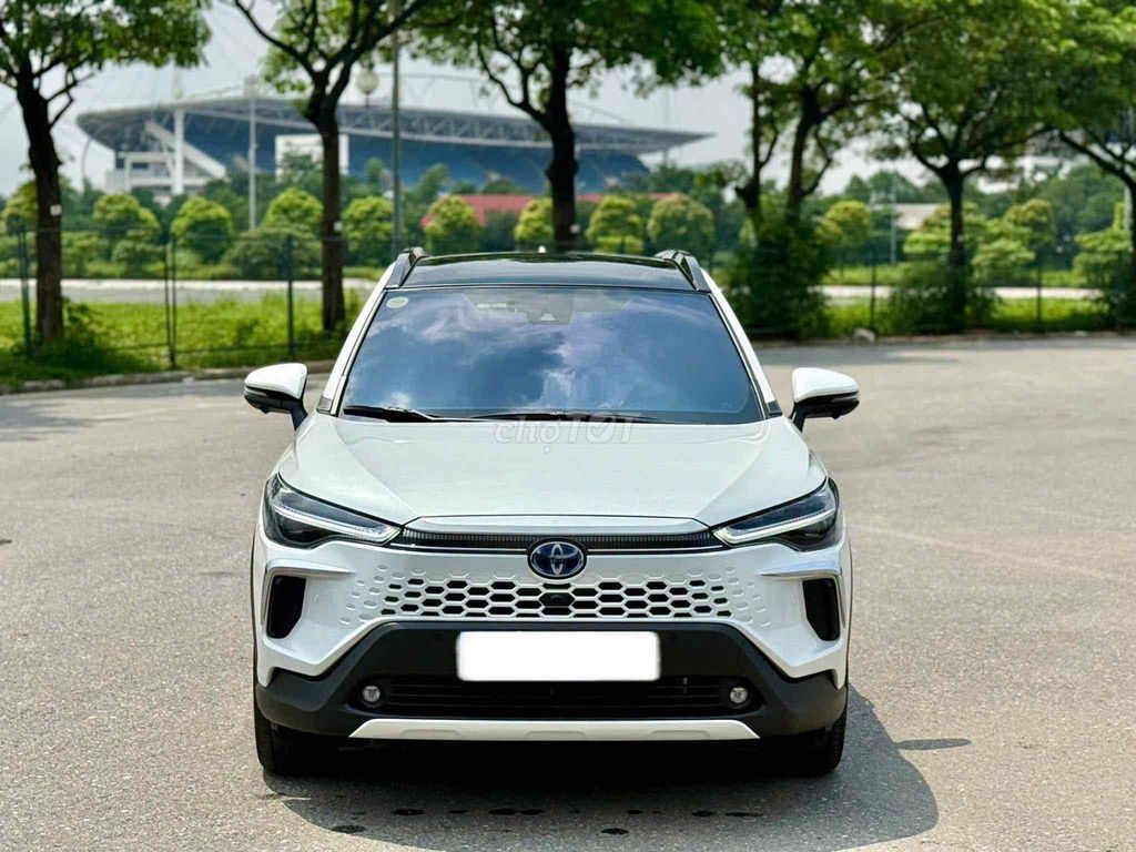 Toyota Corolla Cross HEV 2025 Белый Гибрид
