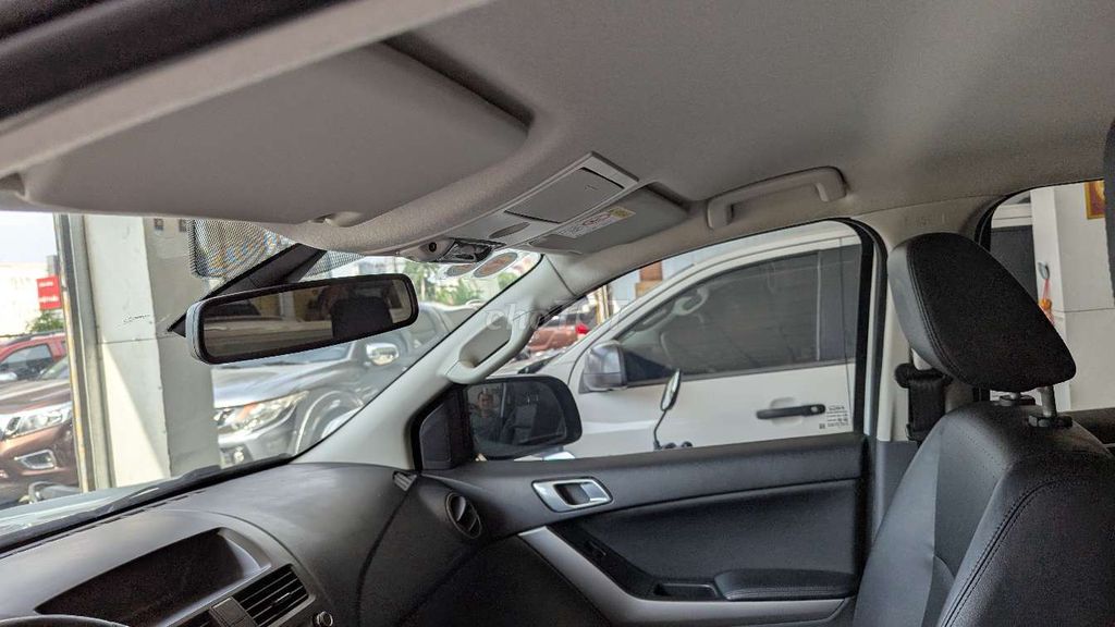 2020 Luxury 2.2L 4x2 AT - 65000 km. Mua bán Ô tô tại Quận Hà Đông Hà Nội được đăng bởi Đoàn Phương Ô tô Cũ hình 16