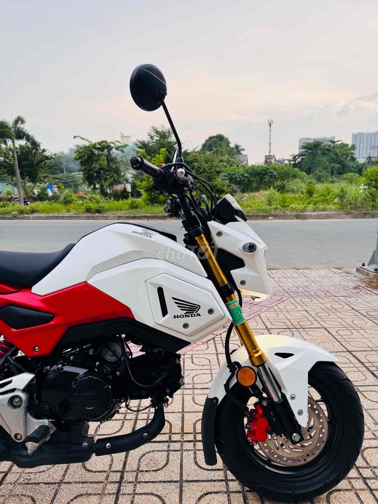 Honda MSX125 2022 белый, красный 7000 км