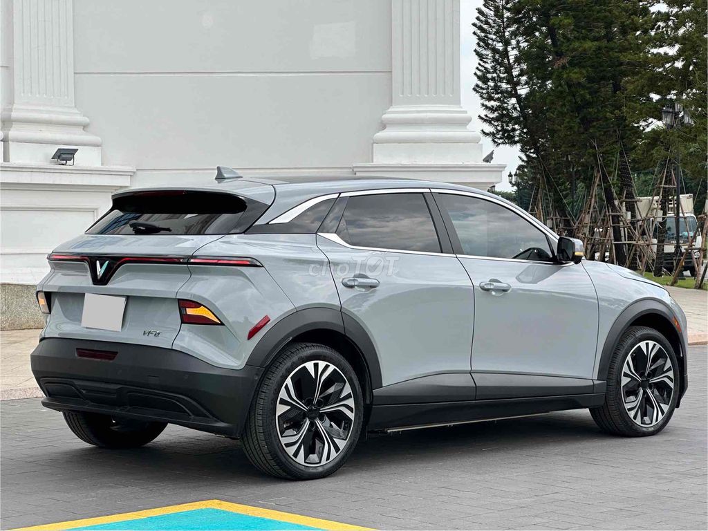 Vinfast VF6 Plus 2025 преодолевает расстояние до 6 000 км в США