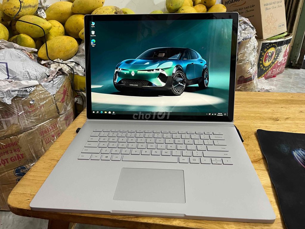 Microsoft Surface Book 2 i7 15 inch 16GB/512GB. Mua bán Laptop tại Quận 4 Tp Hồ Chí Minh được đăng bởi Robert hình 1