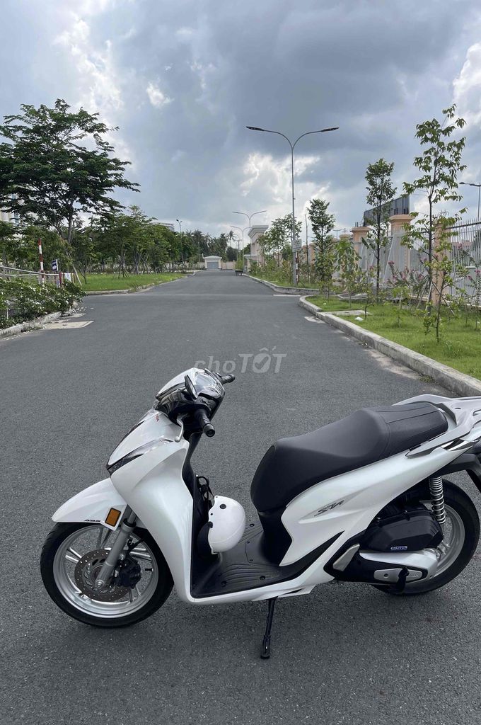 SH160 abs 2024 zin. Mua bán Xe máy tại Thành phố Thủ Dầu Một Bình Dương được đăng bởi Trọng Nhân hình 2