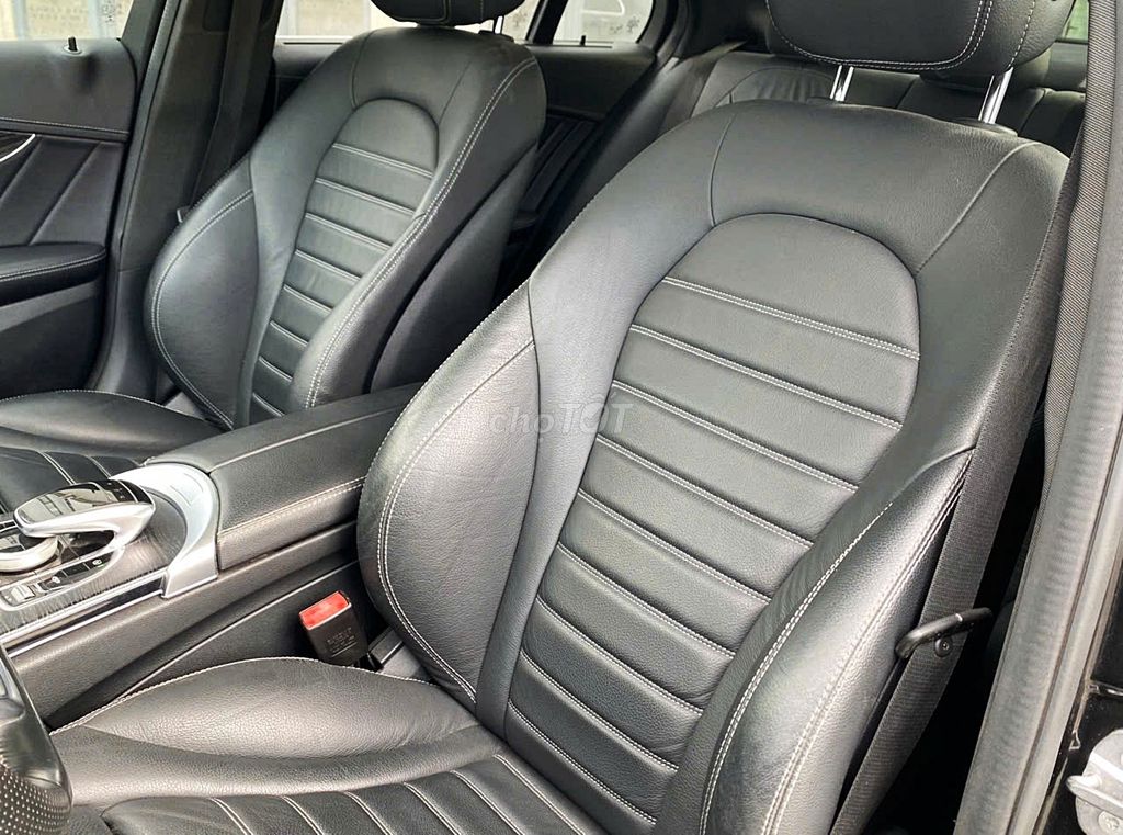 Mercedes Benz C class C300 AMG 2016, Đăng ký 2018. Mua bán Ô tô tại Quận Long Biên Hà Nội được đăng bởi VIETNAM OTO hình 13