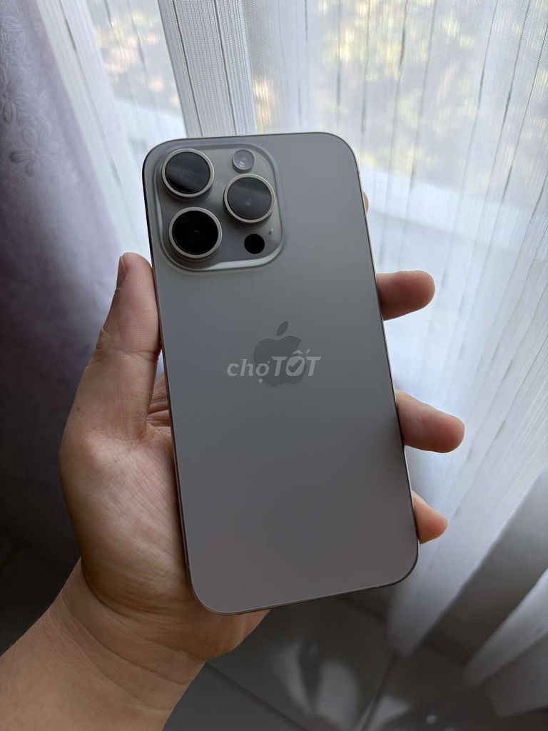 15pro ll/a 256gb. pin 88%, zin keng chưa sửa chữa. Mua bán Điện thoại tại Quận Hải Châu Đà Nẵng được đăng bởi Ngọc Anh hình 1