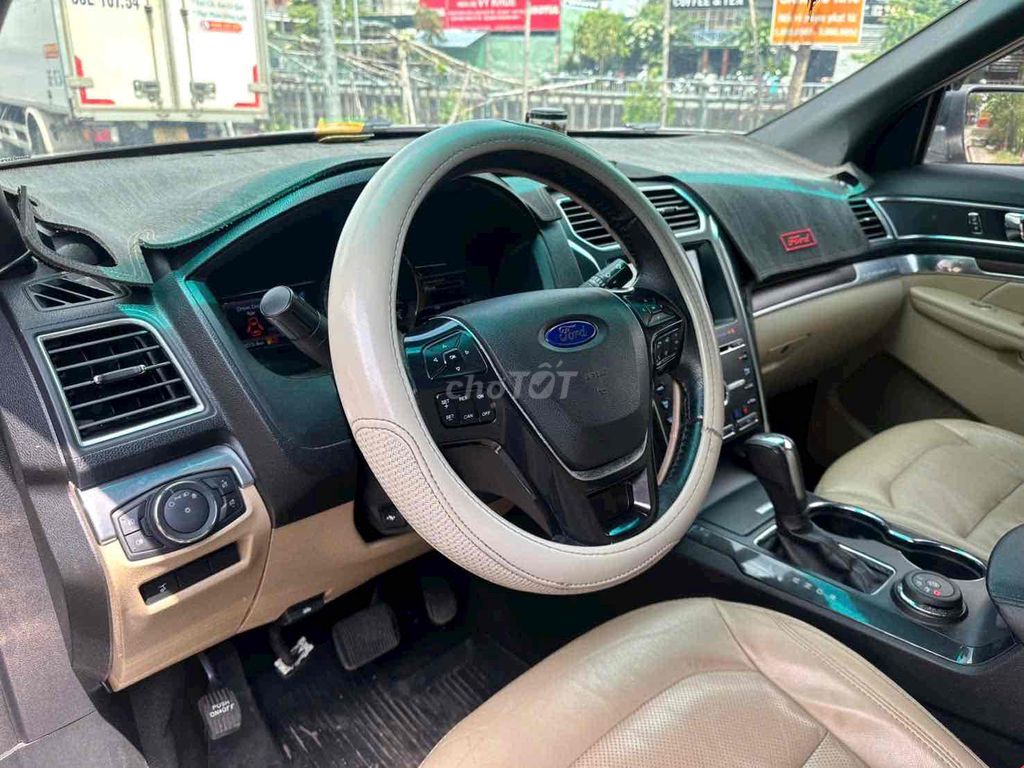 EXPLORER 2017 GHI XÁM CÁ NHÂN ĐI KĨ ĐẸP. Mua bán Ô tô tại Quận Gò Vấp Tp Hồ Chí Minh được đăng bởi Mr Tài hình 5