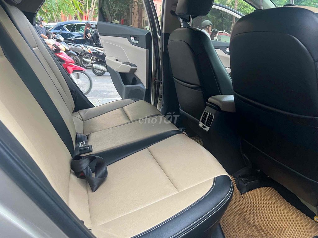 Hyundai Accent 2020 1.4 AT - 100000 km. Mua bán Ô tô tại Quận Cầu Giấy Hà Nội được đăng bởi Thanh AuTo hình 9