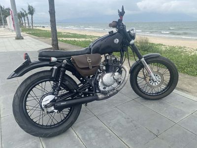 Suzuki GN125 phong cách tracker