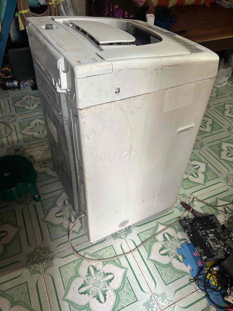 máy giặt Toshiba xài ok 8 kg
