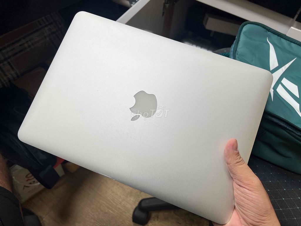 Apple Macbook Pro 2015 Bạc. Mua bán Laptop tại Quận Lê Chân Hải Phòng được đăng bởi Ap Store 444 tô hiệu hình 1