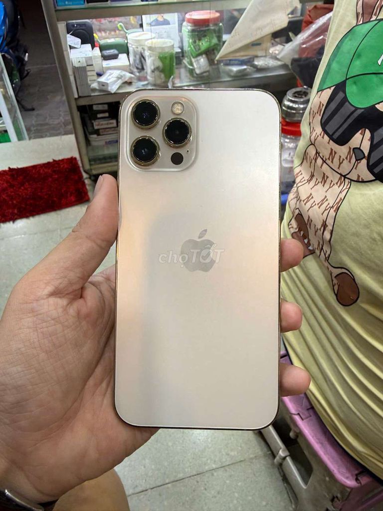 Apple iPhone 12 Pro Max 128GB Vàng. Mua bán Điện thoại tại Thành phố Cao Lãnh Đồng Tháp được đăng bởi duy hình 1