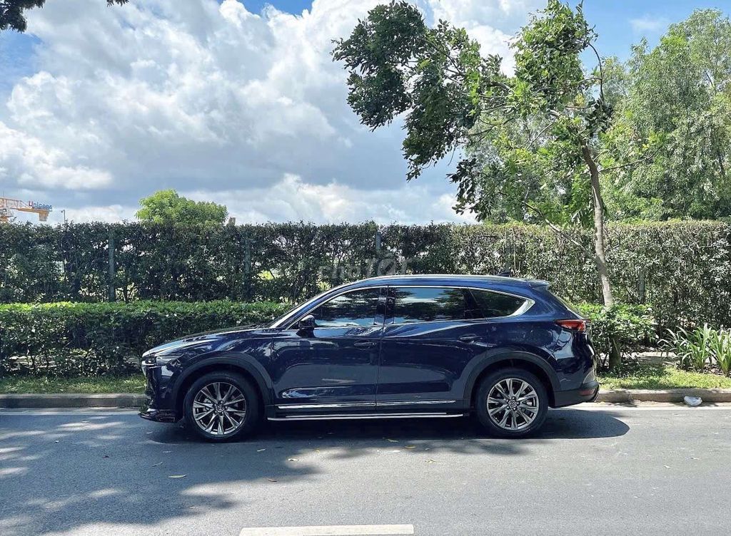 Mazda CX8 Luxury 2021 xanh Cavansite siêu đẹp