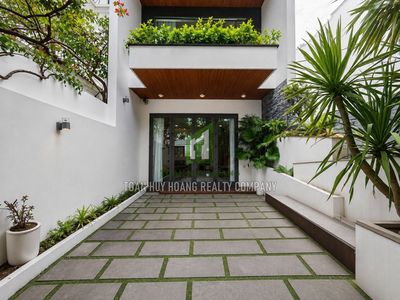 Rent · 3 bd · 125 м² · Quận Ngũ Hành Sơn, ул. Đường Nước Mặn 5