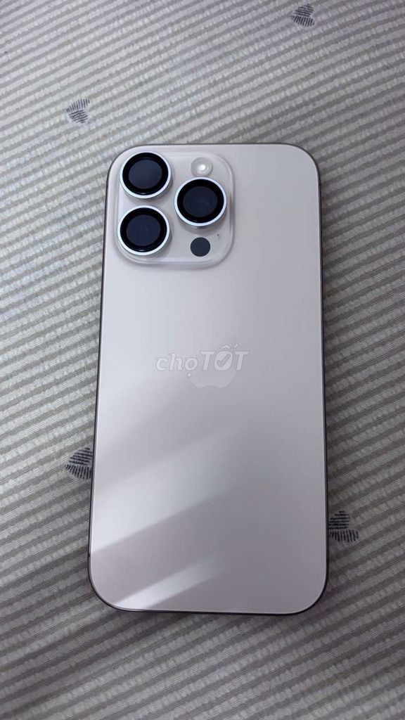 Apple iPhone 16 Pro 128GB Vàng đồng. Mua bán Điện thoại tại Thành phố Bến Tre Bến Tre được đăng bởi Huỳnh Bảo Lộc hình 1