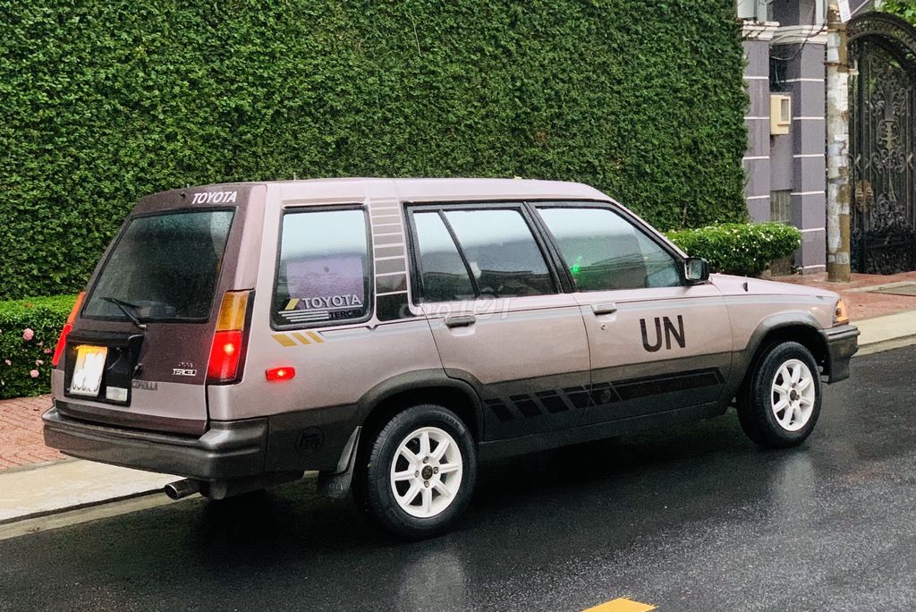 Toyota Corolla II wagon 5 cửa nhập Mỹ. Mua bán Ô tô tại Quận 8 Tp Hồ Chí Minh được đăng bởi Phan hữu vinh hình 3