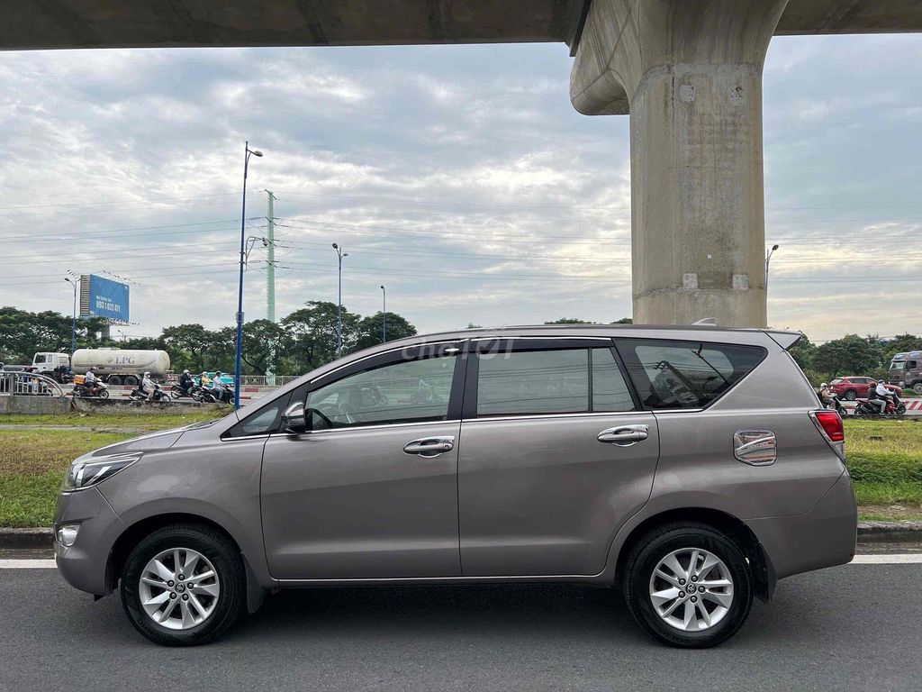 Innova Số Sàn 2019 HT Vay 65% - Giá Còn Giảm. Mua bán Ô tô tại Thành phố Thủ Đức Tp Hồ Chí Minh được đăng bởi Ngọc Long Toyota Đông Sài Gòn hình 3