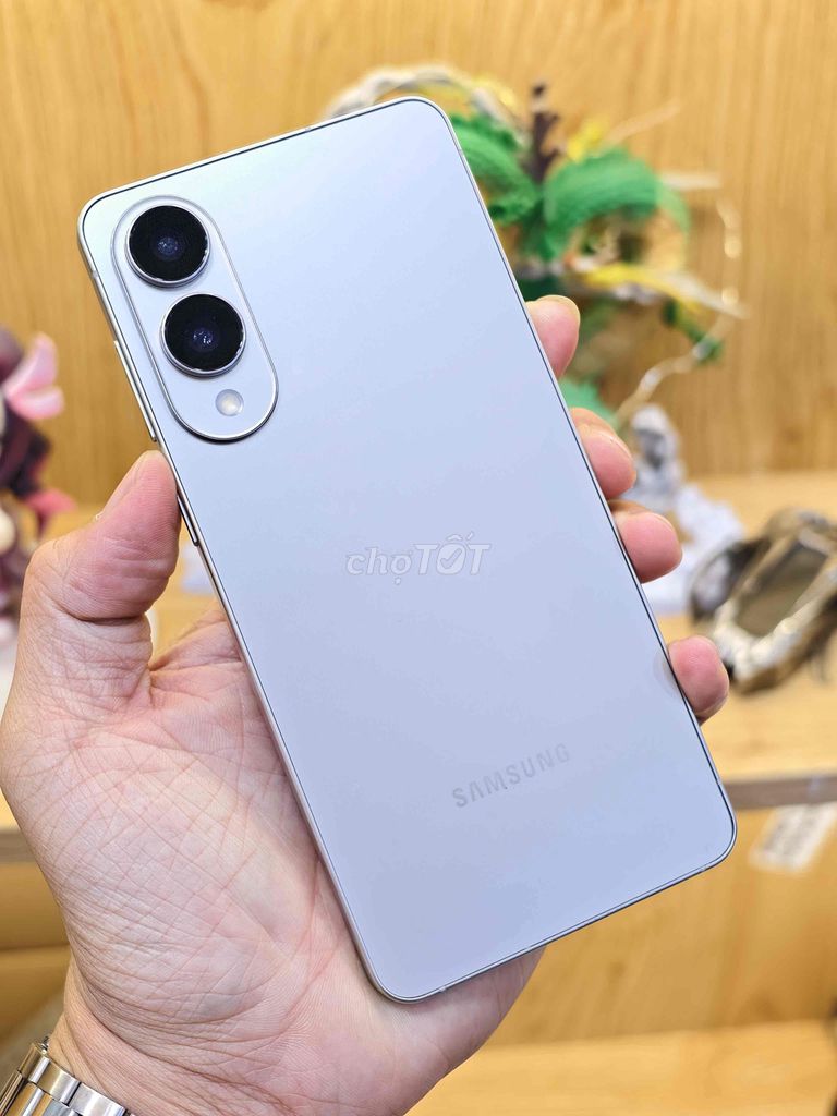 Samsung S25 EDGE 512GB Bạc Mới. Mua bán Điện thoại tại Quận 10 Tp Hồ Chí Minh được đăng bởi Khánh Trần hình 1