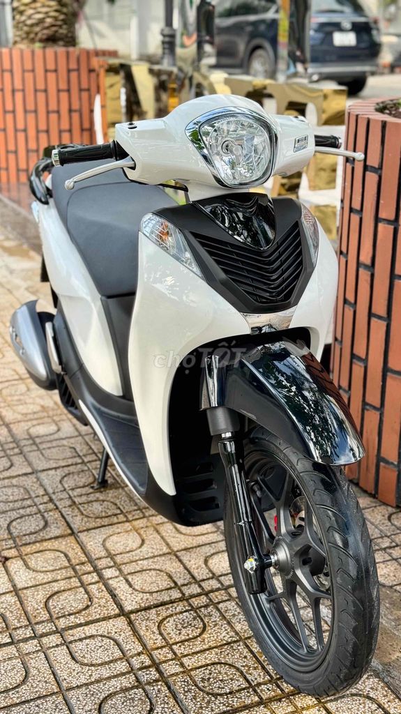 Sh Mode 125 2015 Khoá Lớn Mới 90% ( Bstp 9c ). Mua bán Xe máy tại Thành phố Thủ Đức Tp Hồ Chí Minh được đăng bởi Cữa Hàng Xe Máy Hoàng Mỹ  hình 8