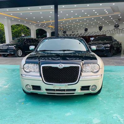 Chrysler 300C 2.7L V6 Sx 2008 Nhập Mỹ. Mua bán Ô tô tại Quận 7 Tp Hồ Chí Minh được đăng bởi Trần Đăng Hải