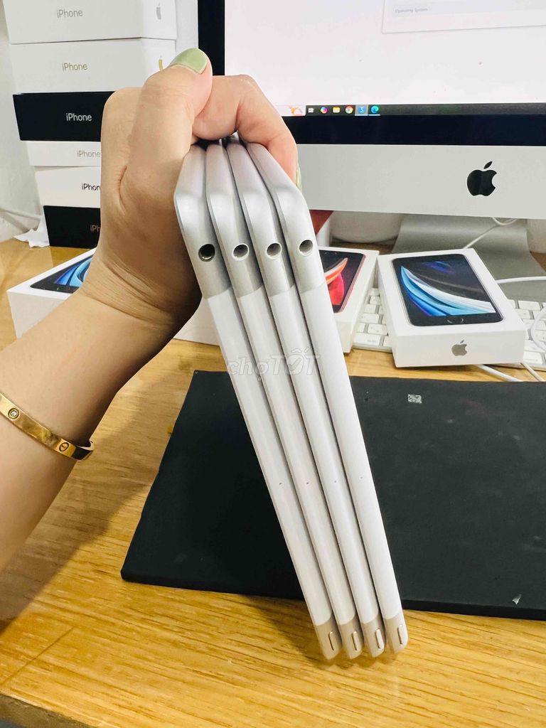 Gen8 32G 4G 128G 4G zin keng AZ pin 8x 9x 100% giá. Mua bán Máy tính bảng tại Quận 5 Tp Hồ Chí Minh được đăng bởi Văn Bình mobile  hình 4
