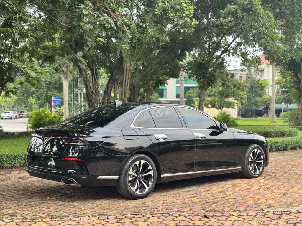 VinFast Lux A2.0 plus 2022 - 30000 km. Mua bán Ô tô tại Quận Thanh Xuân Hà Nội được đăng bởi Cường Auto 266 hình 2