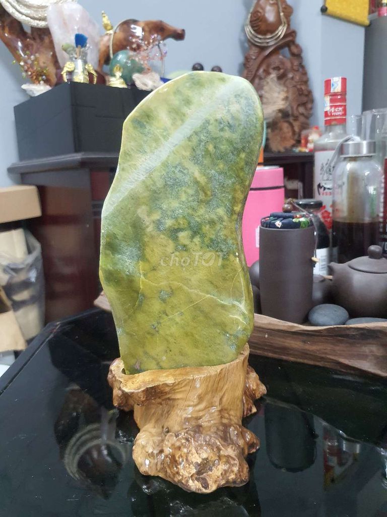 Đá tự nhiên trưng bày