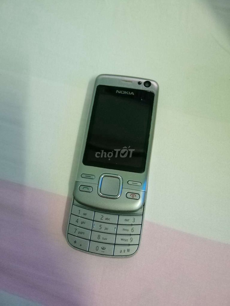 0938652250 - Nokia phổ thông 6600 side bạc vỏ kim loại khối