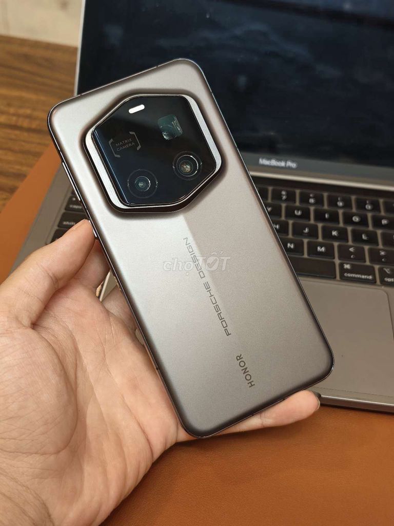 Honor Magic 7 RSR 16GB/512GB Xám. Mua bán Điện thoại tại Quận Ba Đình Hà Nội được đăng bởi Bảo Lộc hình 1