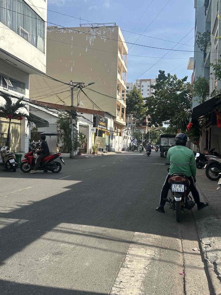 HIẾM CÓ KHÓ TÌM - KHU VIP BÀU CÁT TÂN BÌNH - DT 21 M2 GIÁ CHỈ 2,3 TỶ