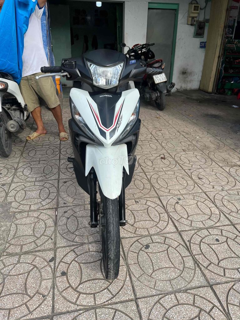 bán wave RSX Fi biển số 68. Mua bán Xe máy tại Quận Ninh Kiều Cần Thơ được đăng bởi Mười hình 3