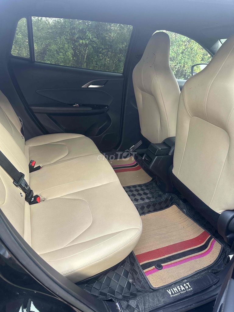 VinFast VFe34 2022 Đen. Mua bán Ô tô tại Quận Tân Phú Tp Hồ Chí Minh được đăng bởi MR Tuấn hình 4