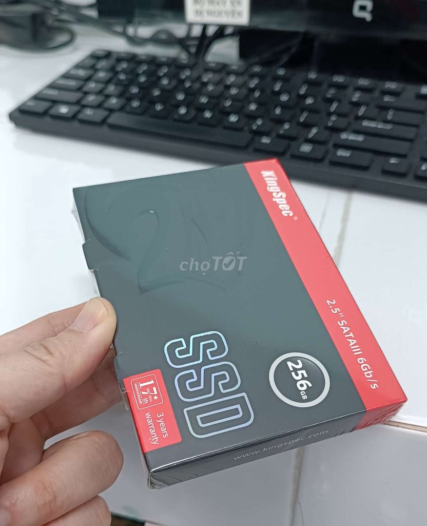 ☎ Ssd mới 256gb cài sẵn win office.