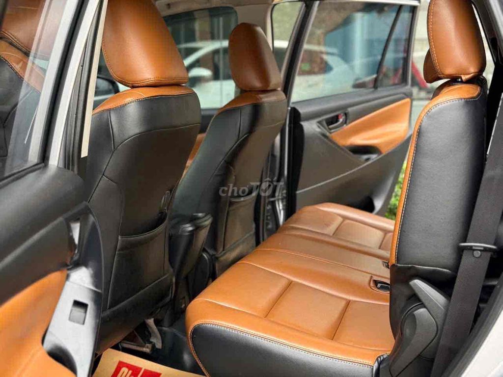 Bán Innova số sàn 2018 - 1 chủ từ đầu chất xe đẹp. Mua bán Ô tô tại Thành phố Thủ Đức Tp Hồ Chí Minh được đăng bởi Tấn Quang Toyota Đông Sài Gòn hình 4