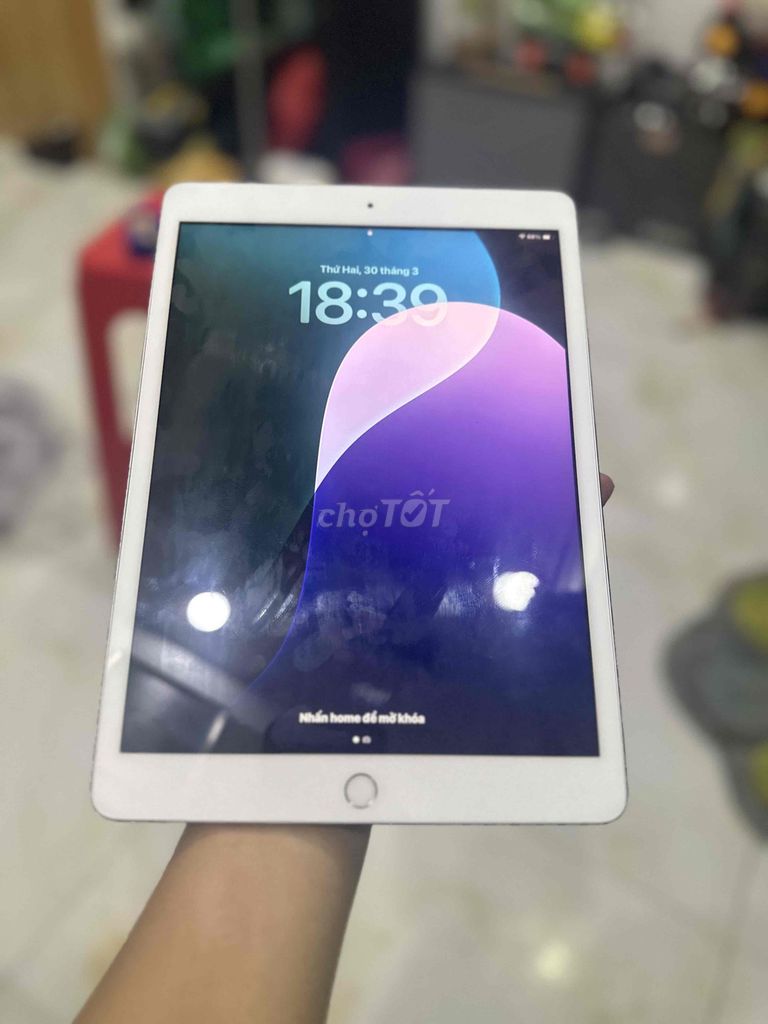 Apple iPad 7 32GB Bạc. Mua bán Máy tính bảng tại Quận Bình Thạnh Tp Hồ Chí Minh được đăng bởi trí hình 1
