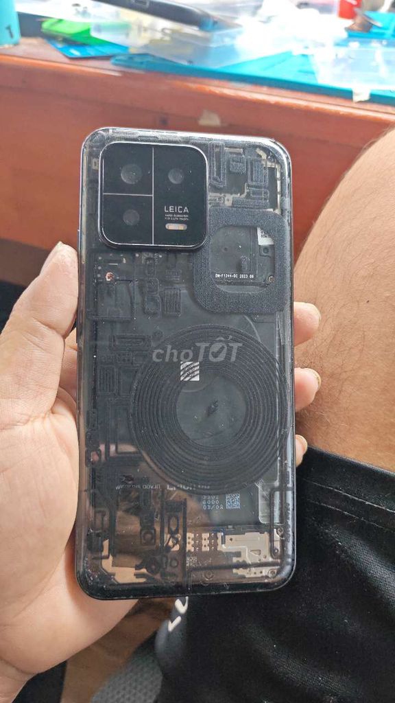 Xiaomi 13 8GB/256GB Đen. Mua bán Điện thoại tại Huyện Cái Nước Cà Mau được đăng bởi Võ Minh Tiến hình 1