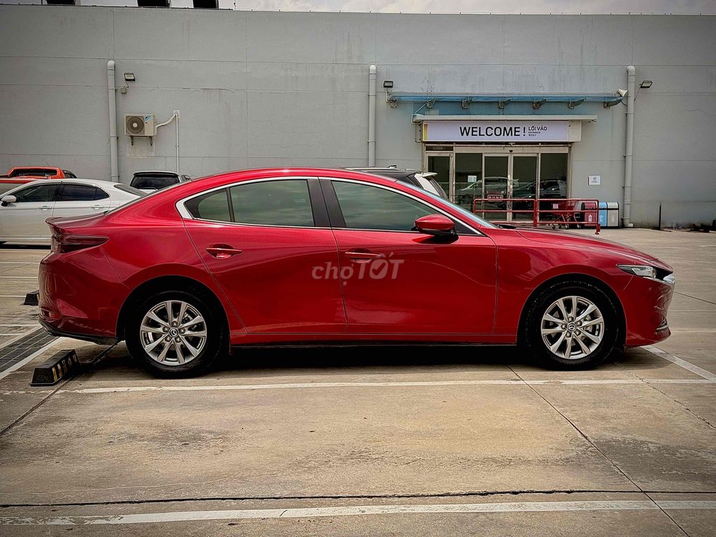 Mazda 3 2023 1.5L Luxury - 10K Chính chủ. Mua bán Ô tô tại Quận Gò Vấp Tp Hồ Chí Minh được đăng bởi Chris Nguyễn hình 4