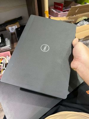 Dell 7300 màn cảm ứng. Mua bán Laptop tại Quận Hoàng Mai Hà Nội được đăng bởi Hiếu Thập