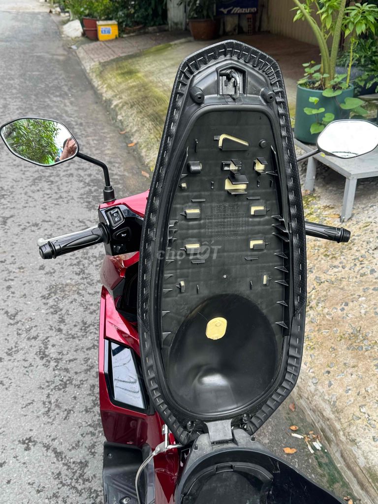 AB 125cc đi 4.999km màu đỏ mới như xe thùng 1. Mua bán Xe máy tại Quận 7 Tp Hồ Chí Minh được đăng bởi AN LÝ  hình 7