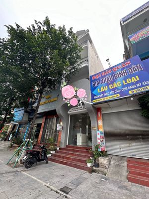 Chính chủ bán nhà Nguyễn Văn Cừ Hồng Hải Hạ Long. Mua bán nhà ở tại Thành phố Hạ Long Quảng Ninh được đăng bởi Magic Car