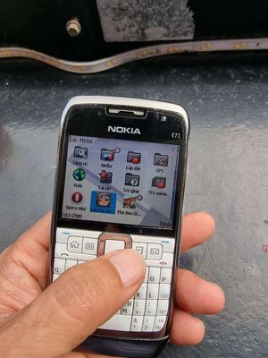 Nokia e71 trắng sữa