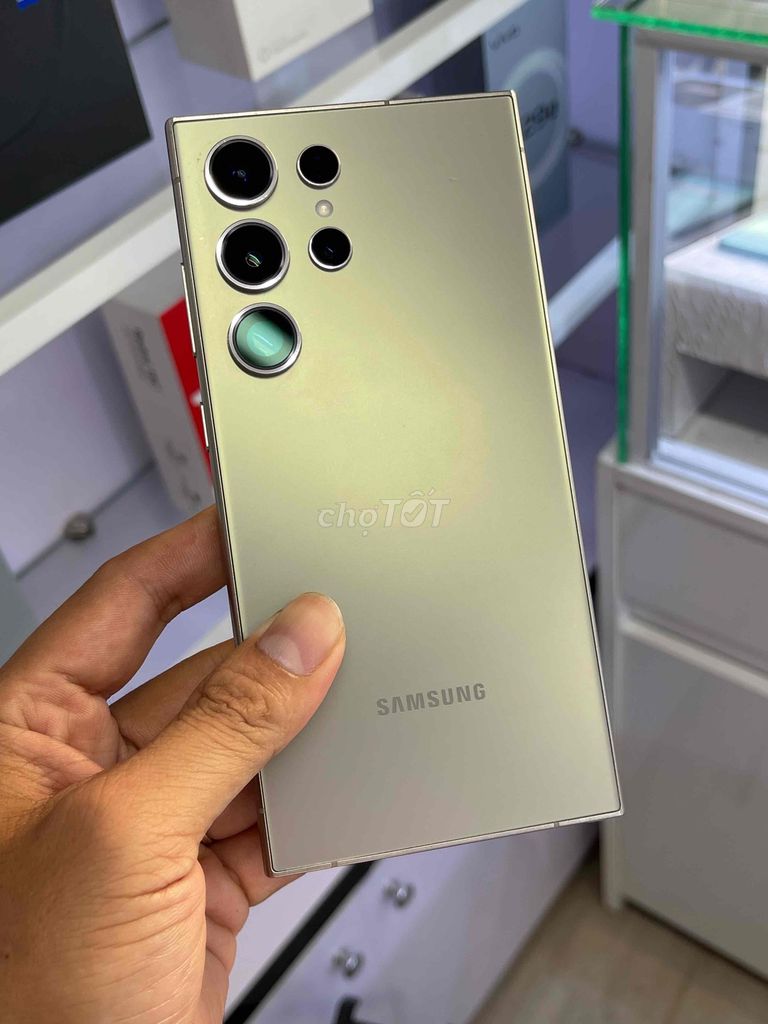 Samsung S24 Ultra 5G VN 256GB có ship. Mua bán Điện thoại tại Huyện Hóc Môn Tp Hồ Chí Minh được đăng bởi Tuấn hình 1