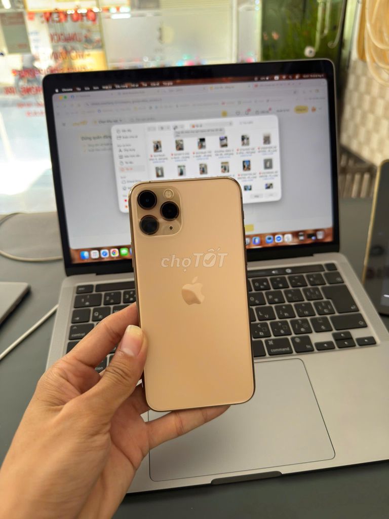 Apple iPhone 11 Pro 256GB Vàng. Mua bán Điện thoại tại Quận Hoàng Mai Hà Nội được đăng bởi Trương Công Quân hình 1